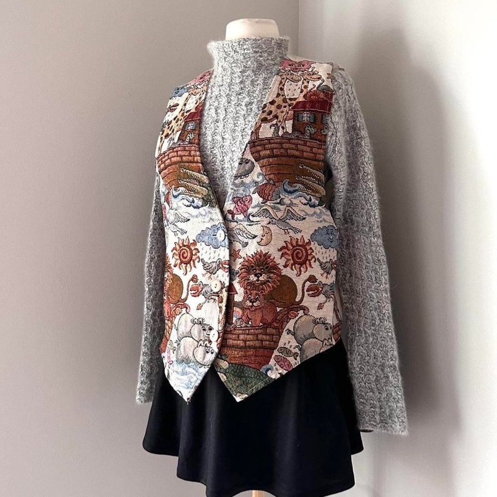 Vintage Noah’s Ark Tapestry Style Vest Fun Funky Boho Kitschy